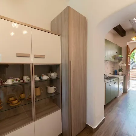 Ischia La Sentinella Hotel apartamentowy *